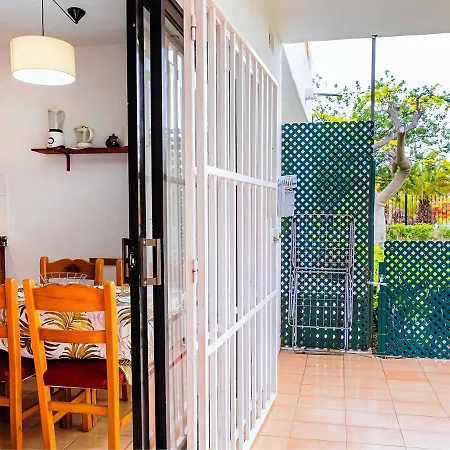 Live Cristianos Garden And Pool Guincho (Tenerife)