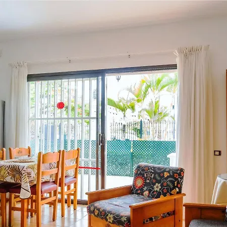Apartment Live Cristianos Garden And Pool